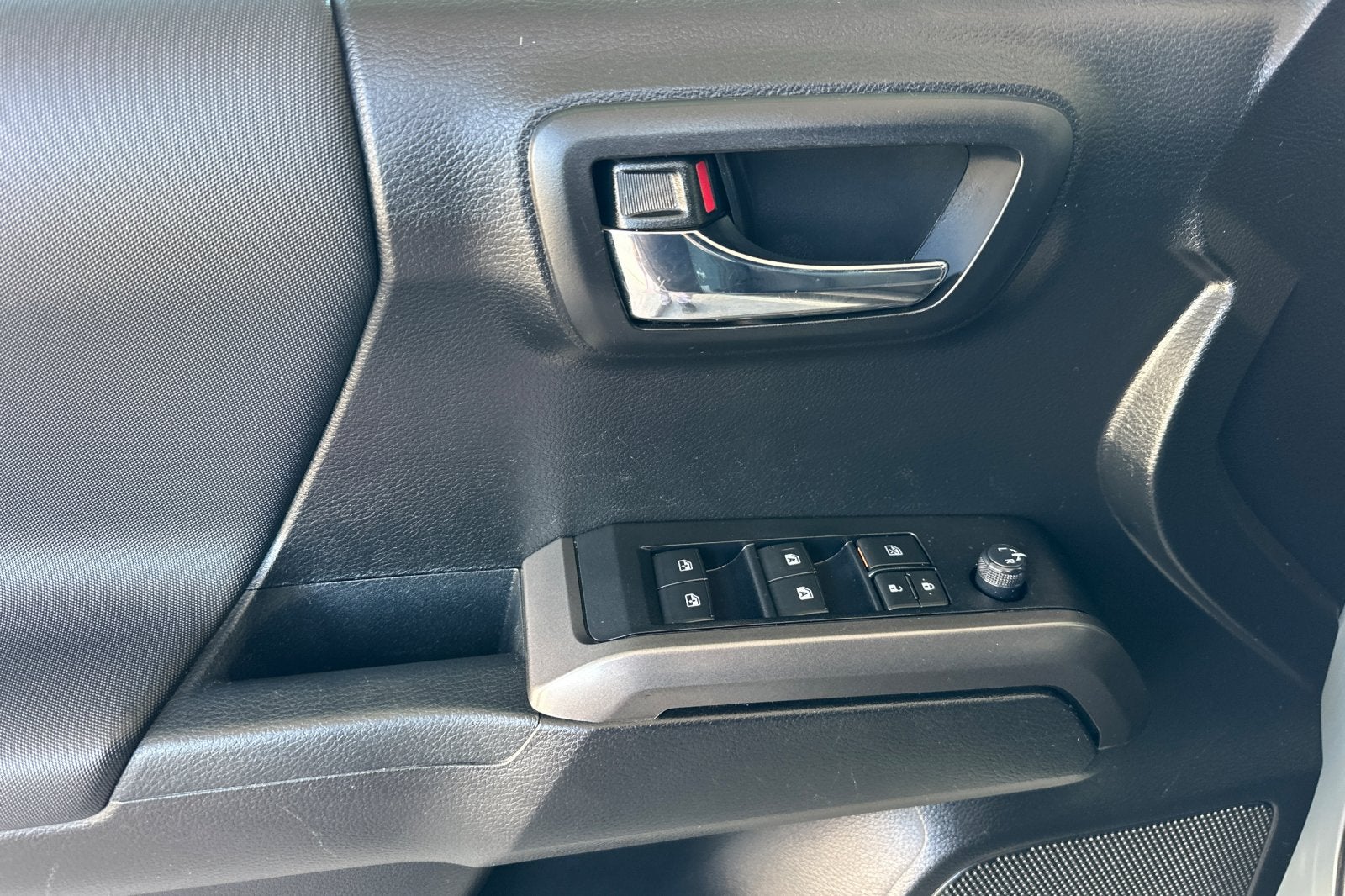 2022 Toyota Tacoma TRD Sport V6