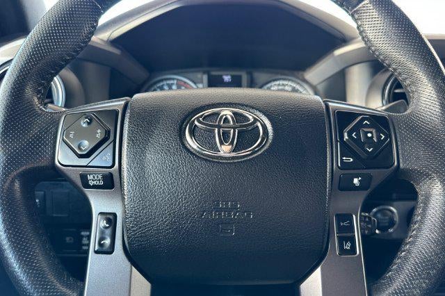 2022 Toyota Tacoma TRD Sport V6