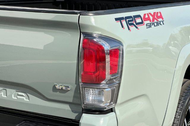 2022 Toyota Tacoma TRD Sport V6