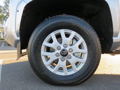 2026 Toyota Tacoma SR5