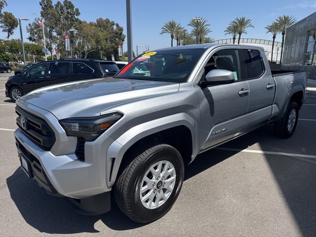 2025 Toyota TACOMA SR5 SR5