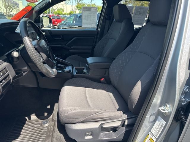 2025 Toyota TACOMA SR5 SR5