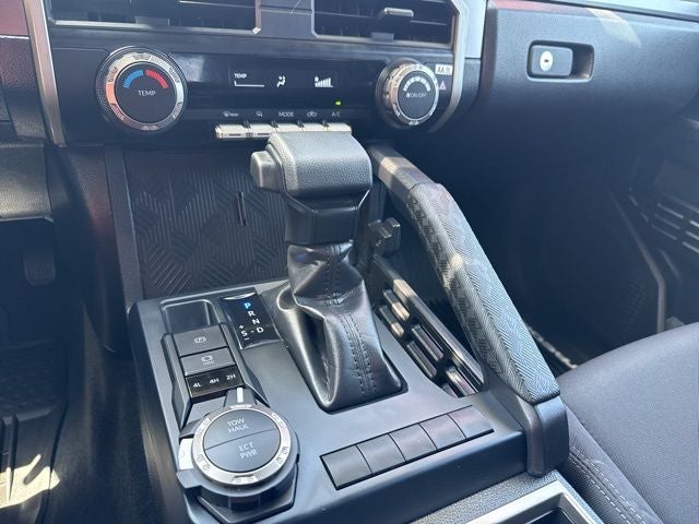 2025 Toyota TACOMA SR5 SR5