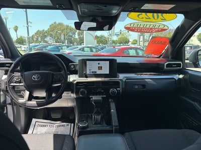 2025 Toyota TACOMA SR5 SR5