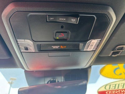 2025 Toyota TACOMA SR5 SR5