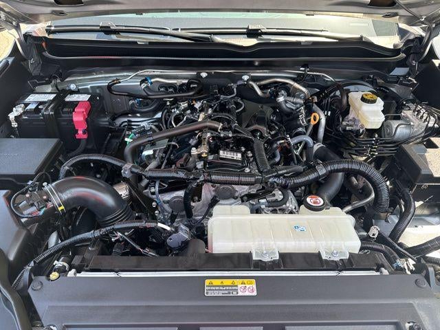 2025 Toyota TACOMA SR5 SR5
