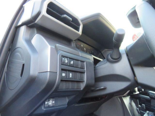 2025 Toyota TACOMA TRD OFFRD TRD Off-Road