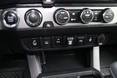 2023 Toyota Tacoma Limited V6