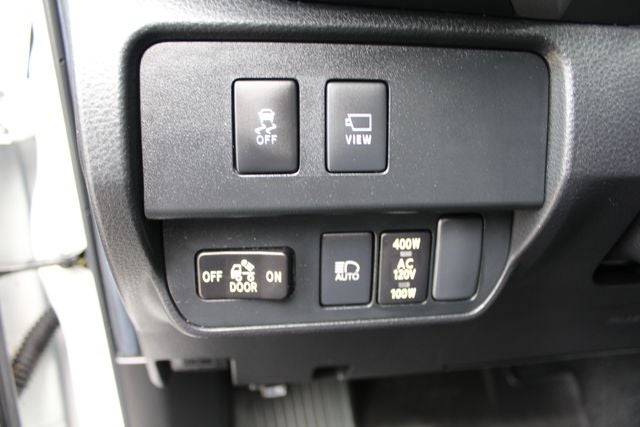 2023 Toyota Tacoma Limited V6