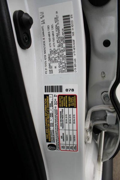 2023 Toyota Tacoma Limited V6