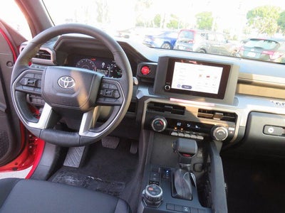 2025 Toyota Tacoma TRD Off-Road