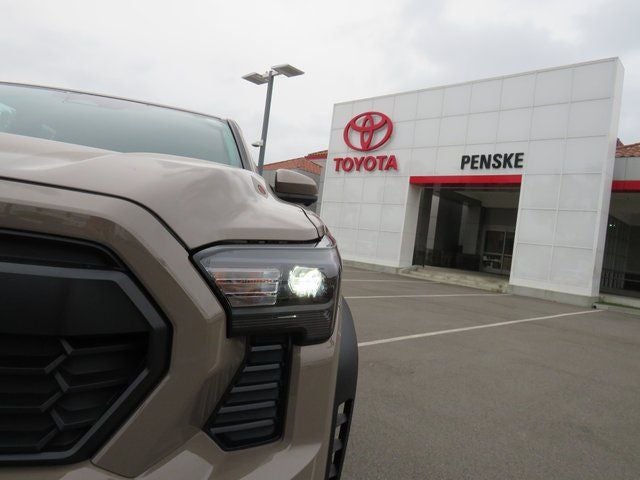 2026 Toyota Tacoma i-FORCE MAX TRD Off-Road i-FORCE MAX