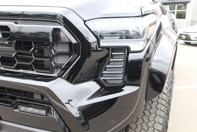 2026 Toyota Tacoma i-FORCE MAX TRD Pro