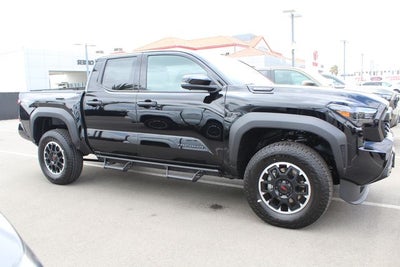 2026 Toyota Tacoma i-FORCE MAX TRD Off-Road i-FORCE MAX