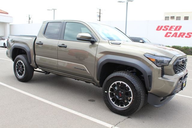 2026 Toyota Tacoma i-FORCE MAX TRD Off-Road i-FORCE MAX