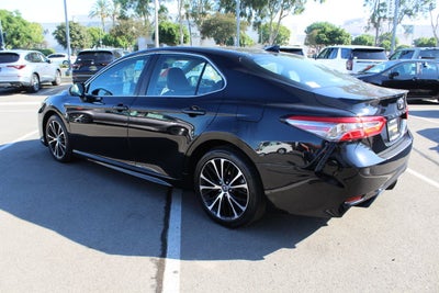 2019 Toyota Camry SE