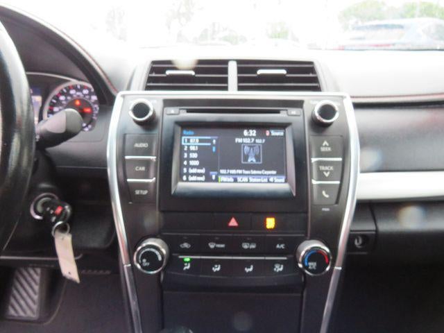 2016 Toyota CAMRY SE