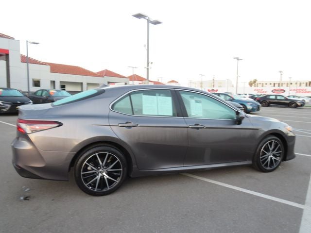 2021 Toyota CAMRY LE