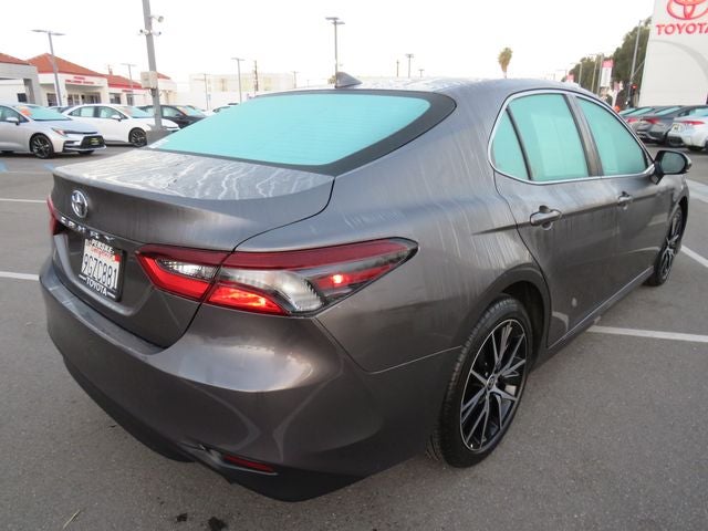 2021 Toyota CAMRY LE