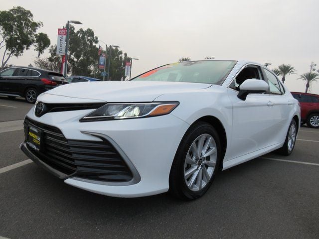 2024 Toyota CAMRY LE