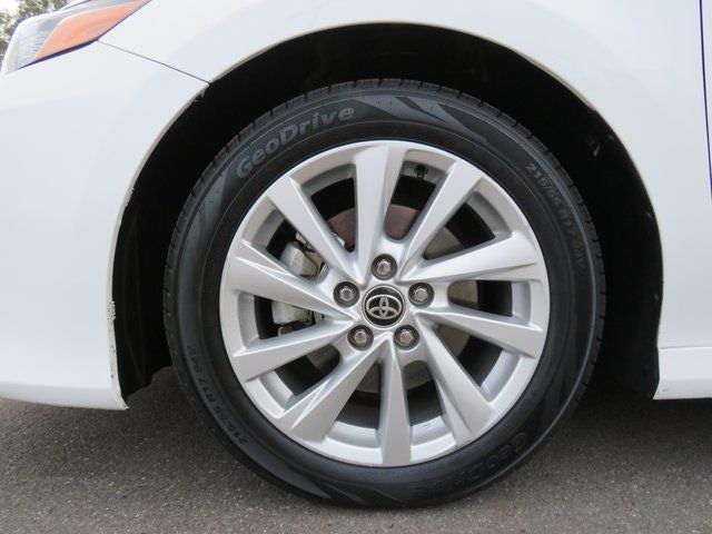 2024 Toyota CAMRY LE