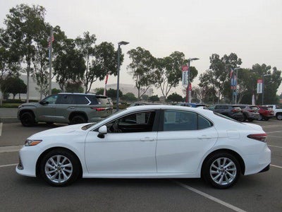 2024 Toyota CAMRY LE
