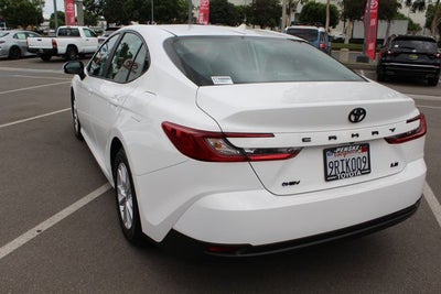 2025 Toyota Camry LE