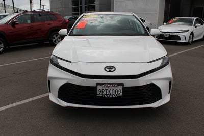 2025 Toyota Camry LE