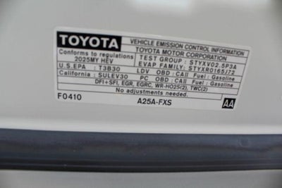 2025 Toyota Camry LE