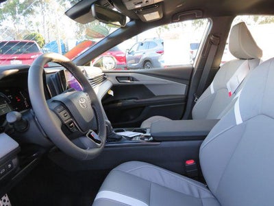 2026 Toyota CAMRY SE