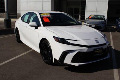 2026 Toyota Camry SE