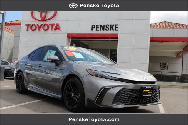 2026 Toyota CAMRY SE