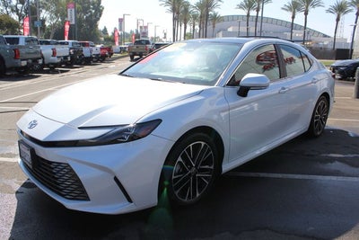 2025 Toyota Camry XLE