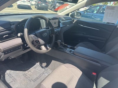 2025 Toyota CAMRY LE