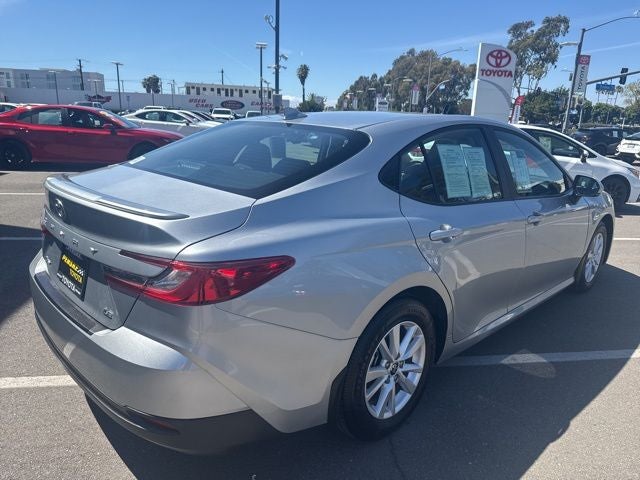 2025 Toyota CAMRY LE