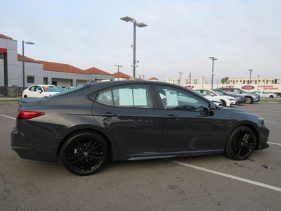 2026 Toyota CAMRY Base