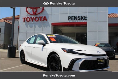 2026 Toyota Camry SE