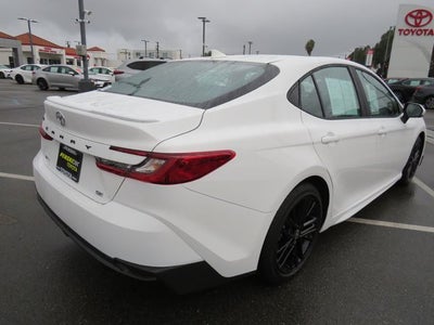 2026 Toyota CAMRY SE