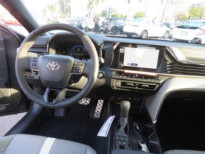 2026 Toyota CAMRY SE