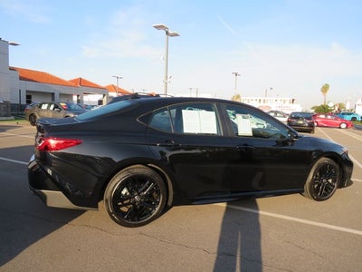 2026 Toyota CAMRY SE