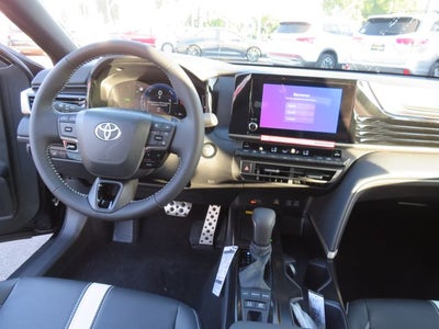 2026 Toyota CAMRY SE