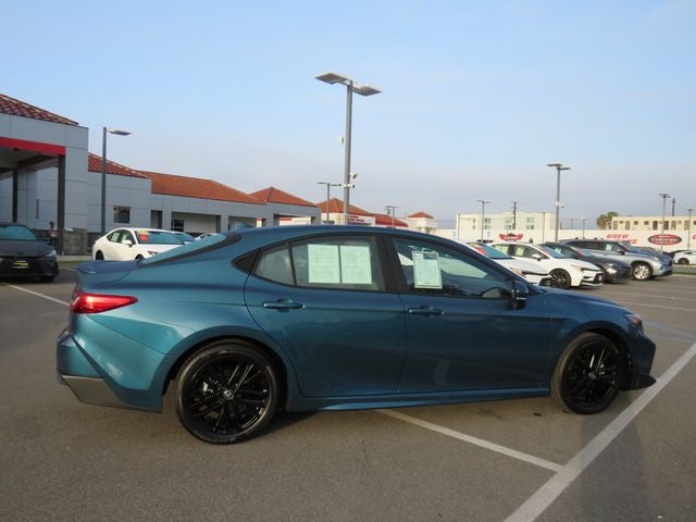 2026 Toyota CAMRY Base