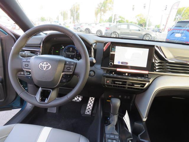 2026 Toyota CAMRY Base