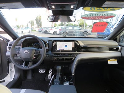 2026 Toyota CAMRY SE