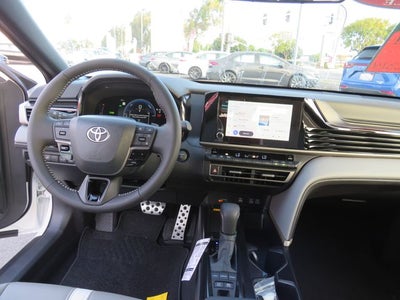2026 Toyota CAMRY SE