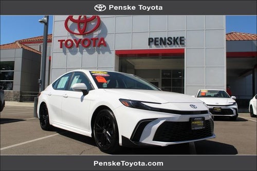 2026 Toyota Camry SE