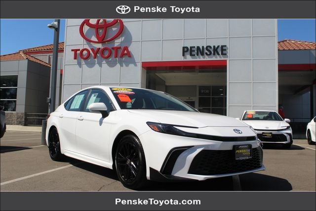 2026 Toyota Camry SE