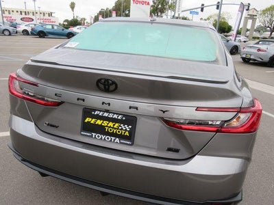 2025 Toyota CAMRY SE