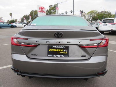 2025 Toyota CAMRY SE