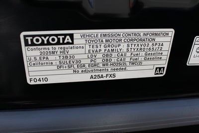 2025 Toyota Camry SE
